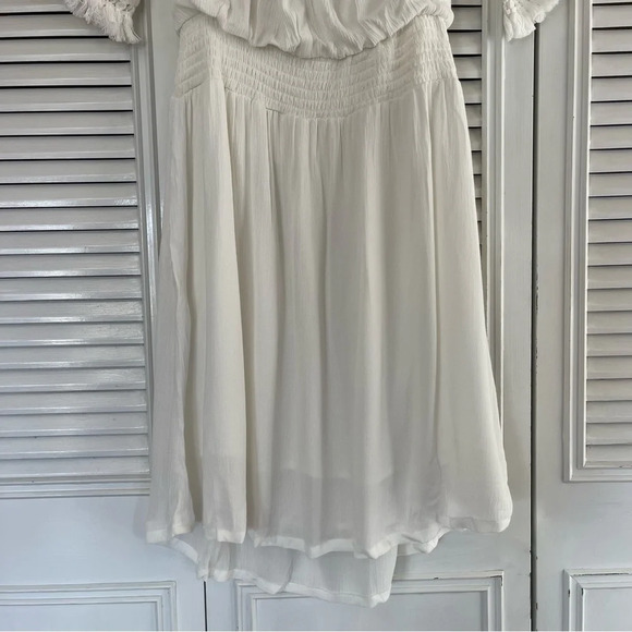 Xhilaration White Dress size Small - Picture 9 of 16